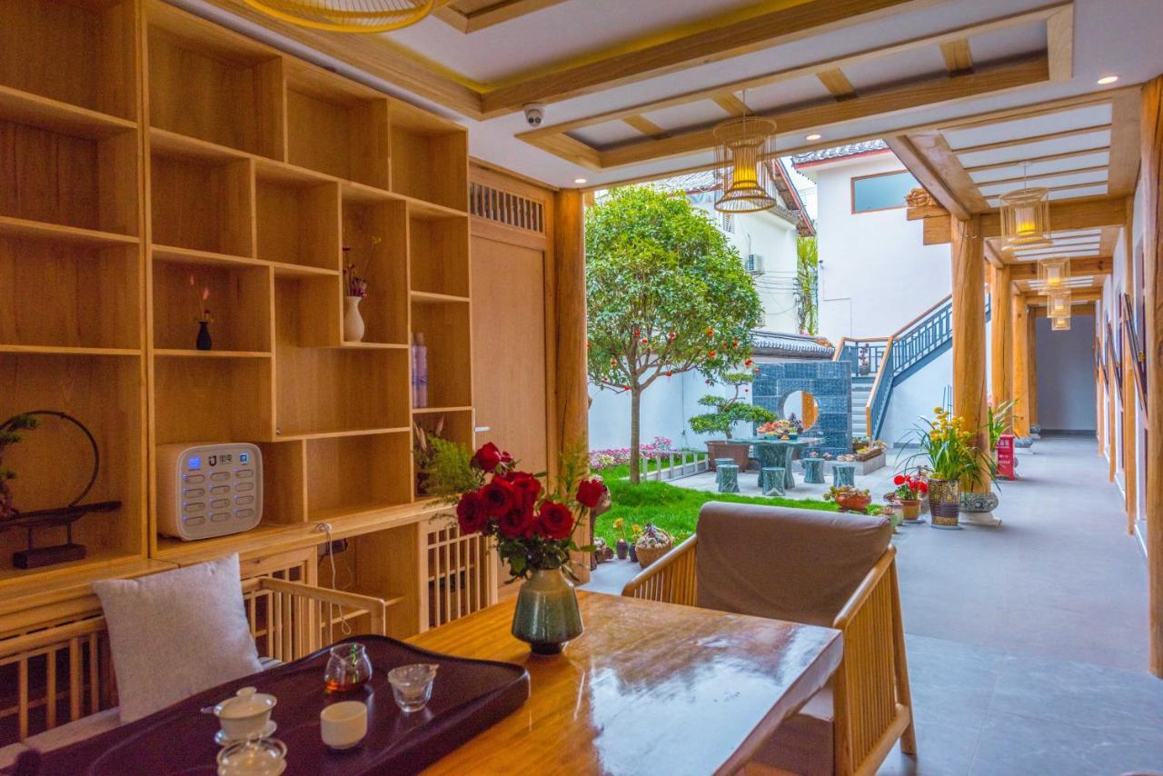ליג'יאנג Peer & Forever Guest House מראה חיצוני תמונה
